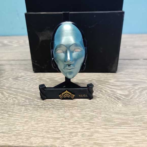 War frame mask and frame - Picture 4 of 5